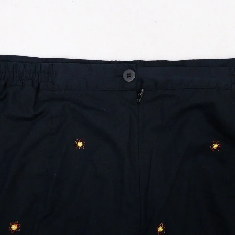 Annex Casual Corner Skirt Sz 1X Black‎ Midi Pull On Hawaiian Fruit Embroidered
